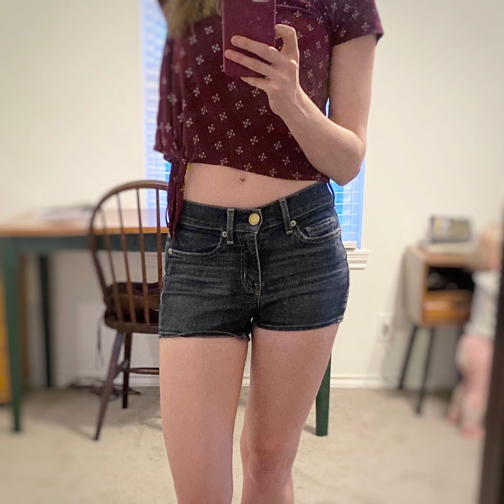 American Eagle mid rise denim shorts